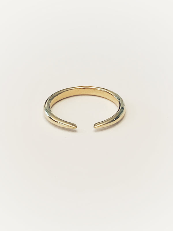 14K Claw Ring